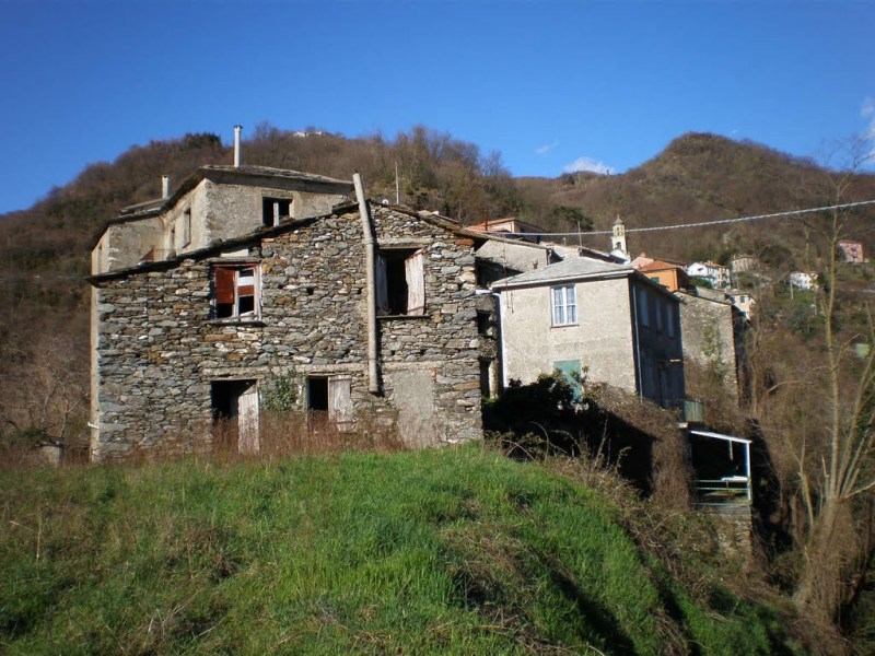 Roccatagliata di Neirone